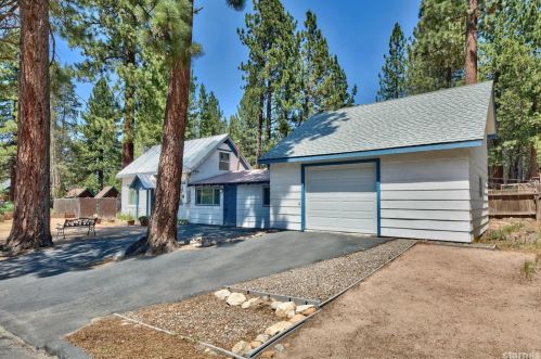 1091 Wildwood Ave, South Lake Tahoe, CA