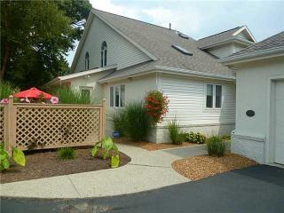 2159 The Blfs, Toledo, OH 43615-3020