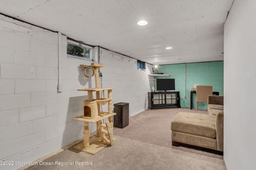 10 Trinity Pl, Jackson Twp NJ  08527-1822 exterior