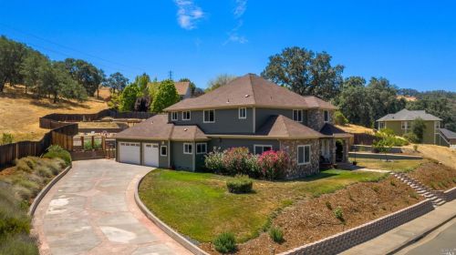 2485 Appolinaris Dr, Ukiah, CA 95482-4190