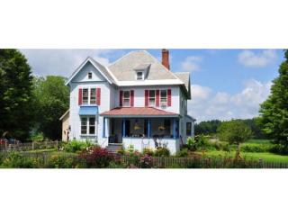 218 Main St, Binghamville, VT 05444-9810
