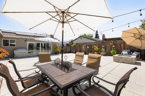 7791 Santa Barbara Dr, Gilroy CA  95020-5322 exterior