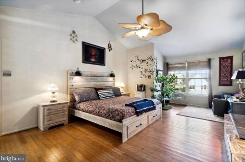 1503 Lakeside Dr, Palmyra NJ  08065-2131 exterior