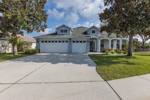 2513 Brinley Dr, New Port Richey, FL 34655-5165
