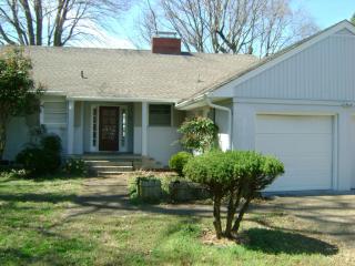 42 Haughton Ln, Newport News VA  23606-1424 exterior