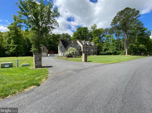 12534 Fawn Dr, Laurel DE  19956-3504 exterior