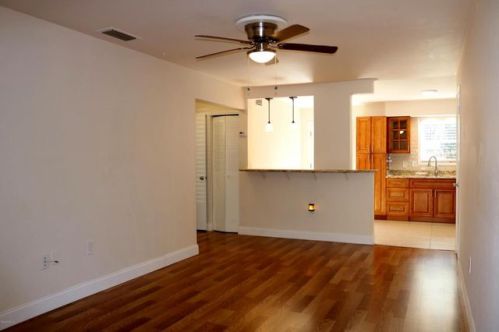 1920 70th Ter, Gainesville, FL 32607-3737