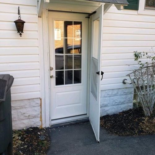 27 Orchard Way, New Castle PA  16105-1207 exterior