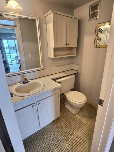 147 Chatham G, West Palm Beach FL  33417-1823 exterior