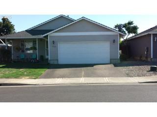 12006 Rees St, Donald, OR 97020-8704