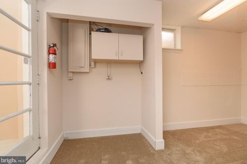 556 Leverington Ave, Philadelphia PA 19128-3314 exterior