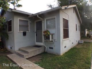 448-454 Garden St, Visalia CA  93277-2810 exterior