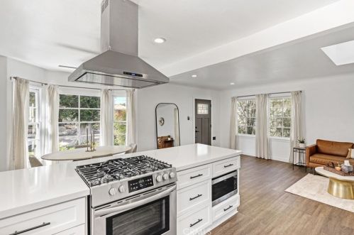 3508 Olive Ave, Long Beach CA  90807-4644 exterior