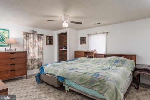 19 Hosier St, Selbyville DE  19975-9300 exterior