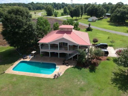 50042 Indian Island Cir, Centralgrove, MS 39730-9080