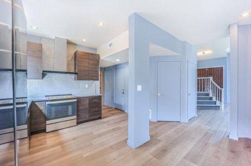 32225 Jean Dr, Union City CA  94587-5503 exterior
