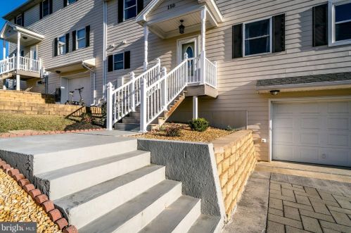 150 Windy Knoll Dr, Harrisonburg VA  22802-8886 exterior