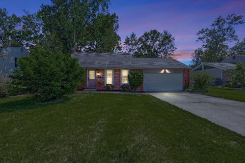 1263 Deblin Dr, Milford, OH 45150-2329