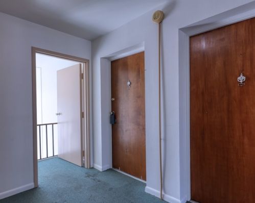 703 College Park Dr, Moon Twp, PA 15108-2387