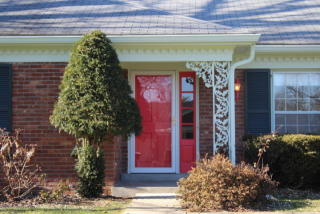 8303 Freemont Rd, Louisville, KY 40242-2521