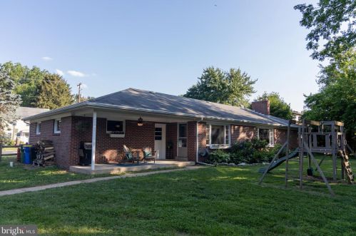 401 16th St, Rudytown, PA 17070-1318