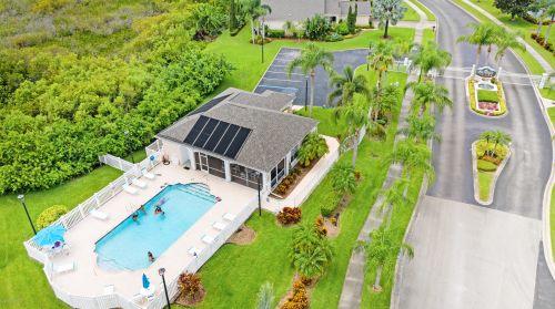 1714 Ficus Pt Dr, Melbourne FL  32940-1539 exterior