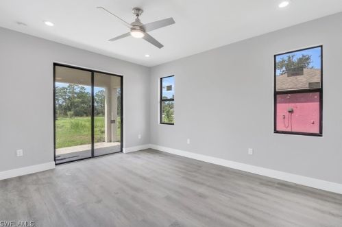 2813 45 St, Lehigh Acres FL 33976-4709 exterior