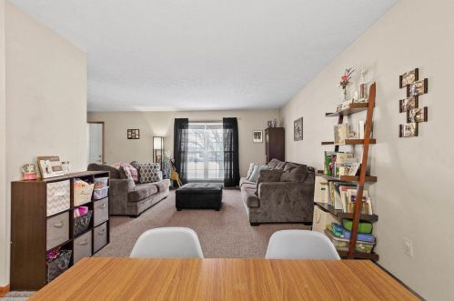 401 Highview Dr, Bellefontaine OH  43311-9145 exterior