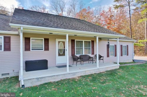 23 Bobby Ln, Edinburg VA  22824-2552 exterior