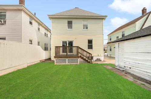 168 Indiana Ave, Providence, RI 02905-4404