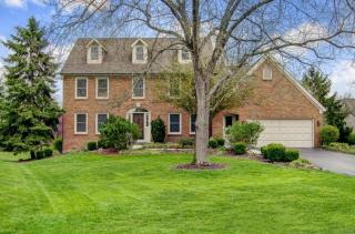 8733 Saint Albans Pl, Dublin, OH 43017-9669