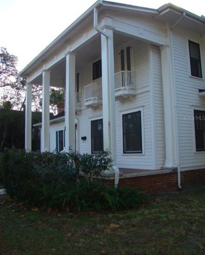 448 Minnesota Ave, Deland, FL 32720-3322