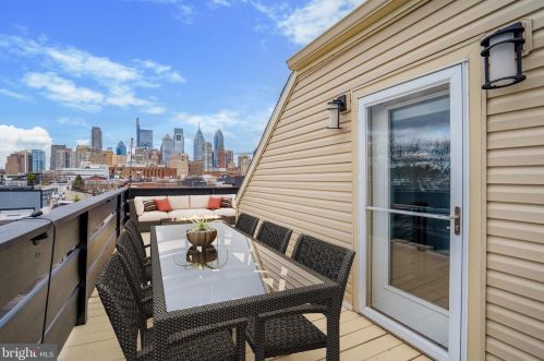 1814 Catharine St, Philadelphia PA  19146-1835 exterior