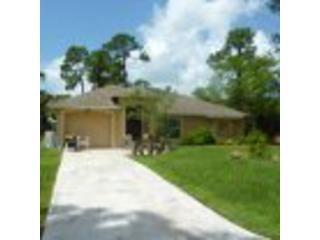 1221 15th St, Naples FL  34117-4410 exterior