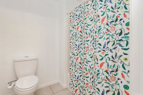 605 Solvay Aisle, Irvine CA  92606-0833 exterior