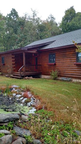 63 Whispering Pines Rd, Stillwater, PA 17878-9370