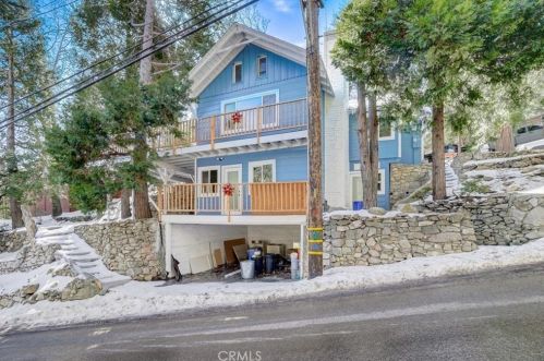 1204 Bear Springs Rd, Rimforest, CA 92378-0019