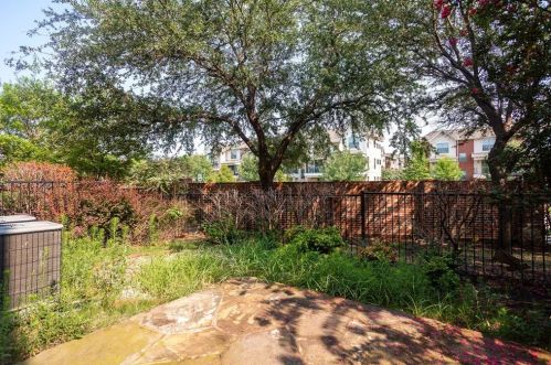 1224 Lake Pointe Way, Richardson TX  75080-8409 exterior