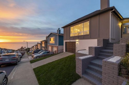 6 Rockford Ave, Daly City CA  94015-4724 exterior