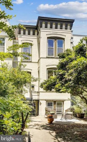 1318 Maryland Ave, Washington, DC 20002-4401