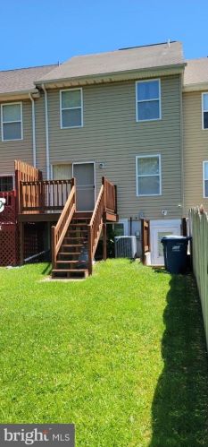 106 Valerie Ln, Bear, DE 19701-2567