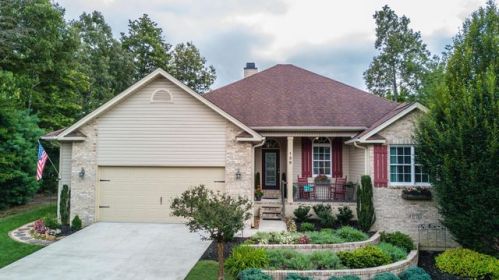 139 Forest Hill Dr, Crossville, TN 38558-2811