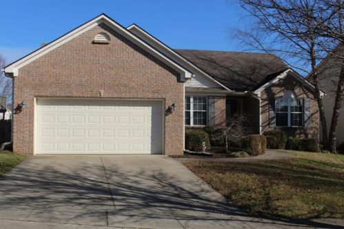 2709 Jessica Ln, Lexington, KY 40511-8812