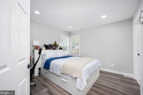 5901 Danielle Dr, Fredericksburg VA  22407-6495 exterior