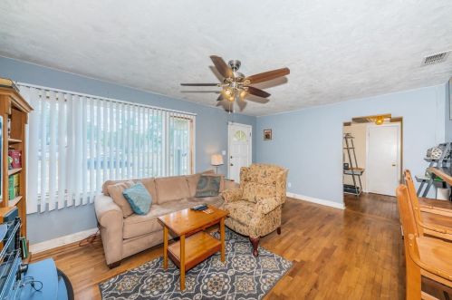 4348 8th Ave, Saint Petersburg, FL 33711-1949
