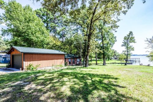 227 Sassafras Dr, Chita TX  75862-6812 exterior