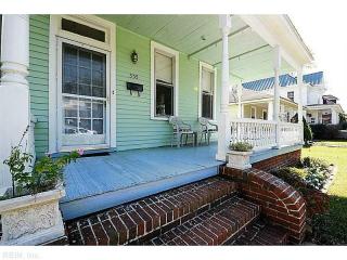 355 Florida Ave, Portsmouth, VA 23707-1618