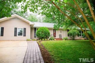 1421 Elberon Pl, Raleigh, NC 27609-4009