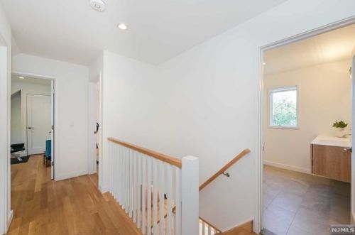 159 Forest Rd, Ridgewood NJ  07452-1914 exterior