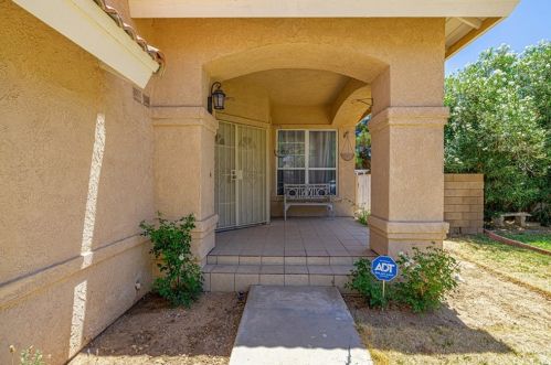 44110 Sunview Ct, Lancaster, CA 93535-5028